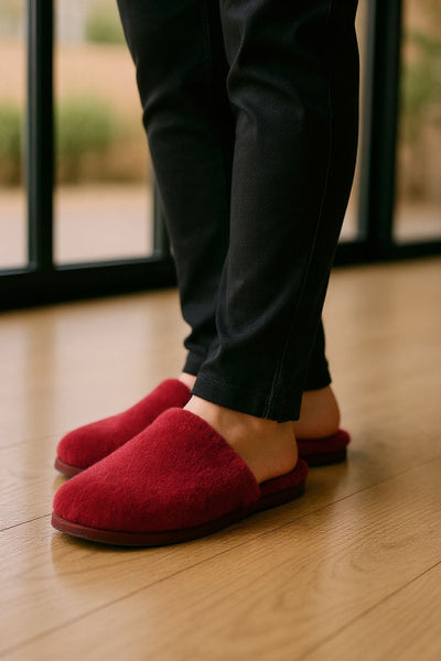 Women's Sheepskin Slippers Burgundy Warm Winter Fur Mule - Aurora