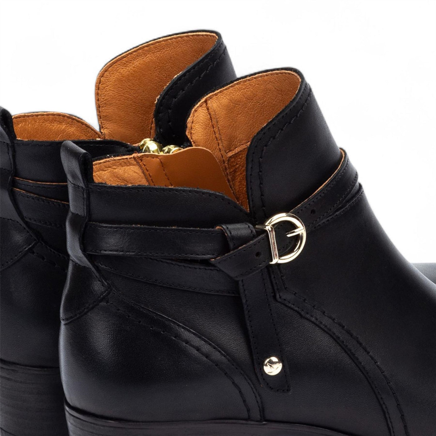Pikolinos Women’s Black Leather Ankle Bootie Zip Heel Boots - Daroca