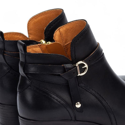 Pikolinos Women’s Black Leather Ankle Bootie Zip Heel Boots - Daroca