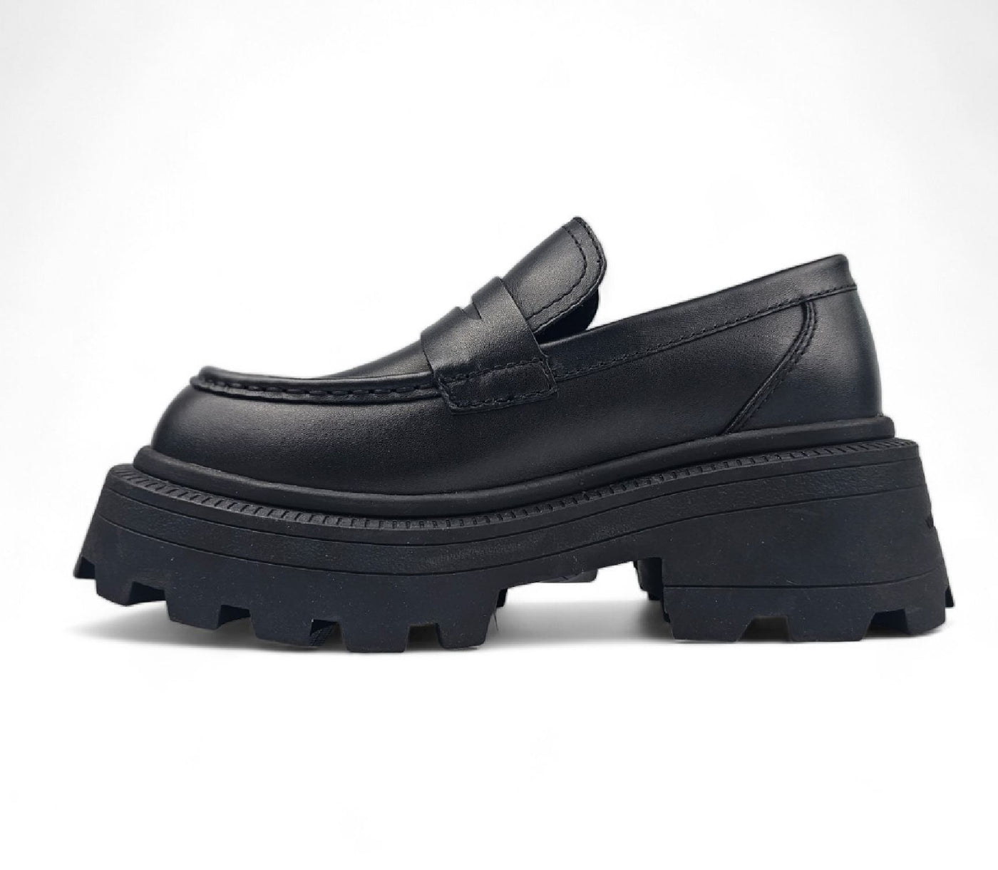 Windsorsmith Black Leather Chunky Loafers - True