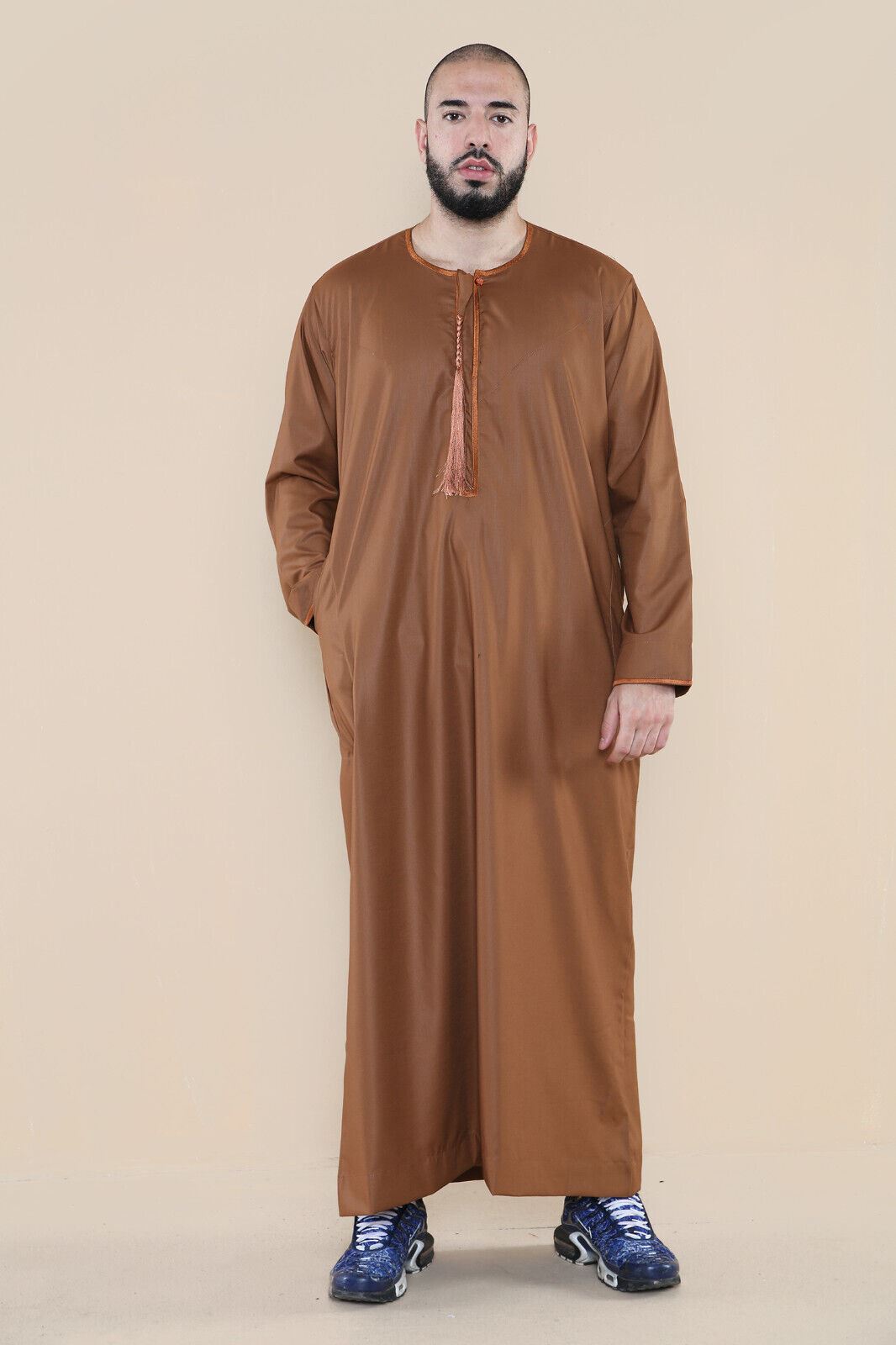 Mens Thobe Jubba Saudi Islamic Arab Eid Emirati Kaftan Jubbah Tassel Robe