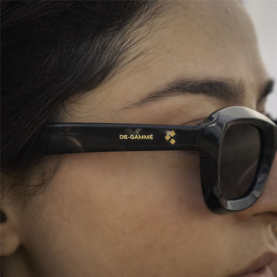 De-Gamme Black Geometric Frame Polarized Sunglasses - Milan