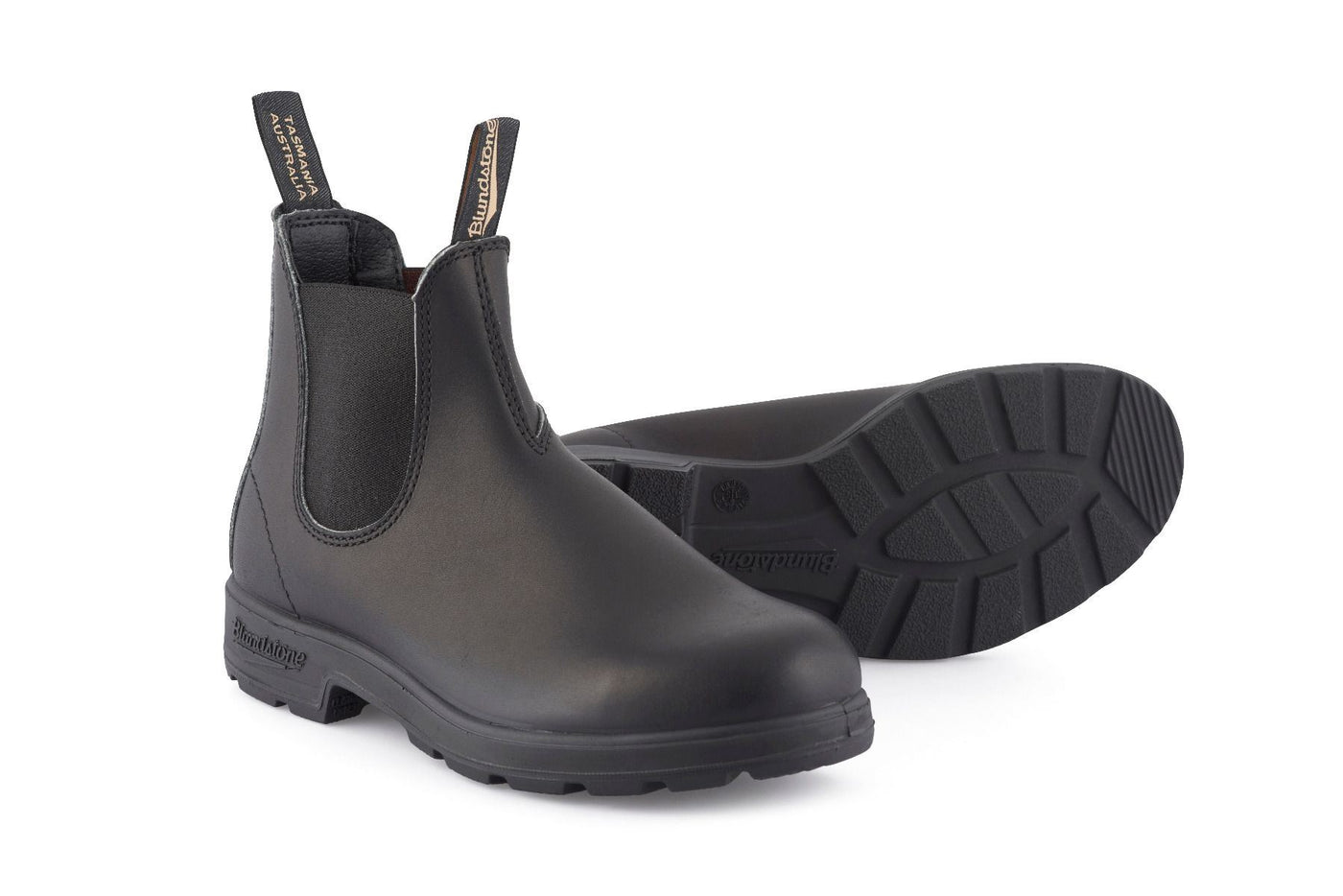 Blundstone #510 Black Leather Chelsea Boot with Cream