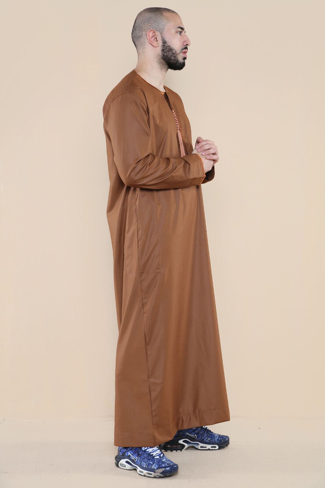 Mens Thobe Jubba Saudi Islamic Arab Eid Emirati Kaftan Jubbah Tassel Robe