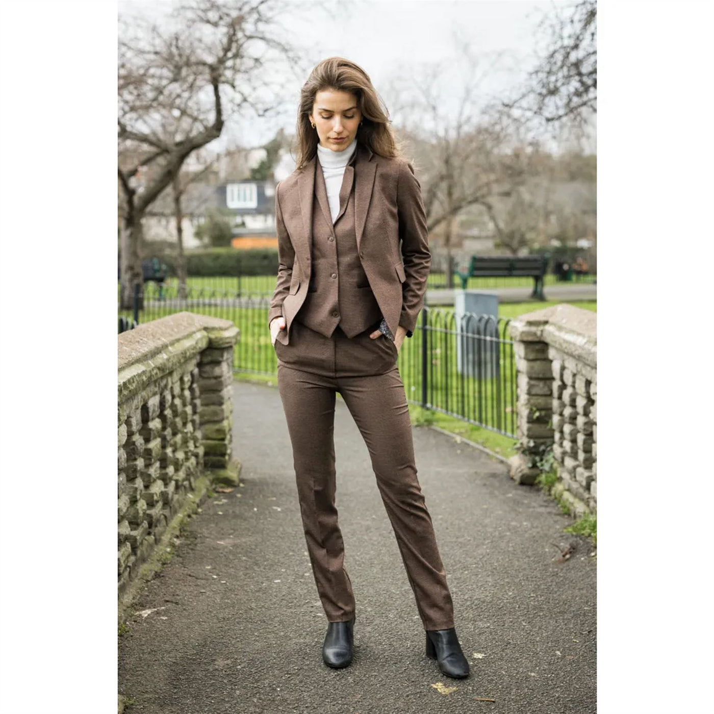 Women's Brown Three-Piece Tailored Fit Suit in Prince of Wales Check