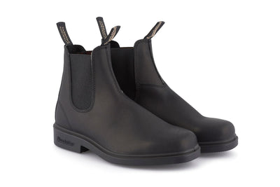 Blundstone #063 Voltan Black Chelsea Boot with Polishing Pad