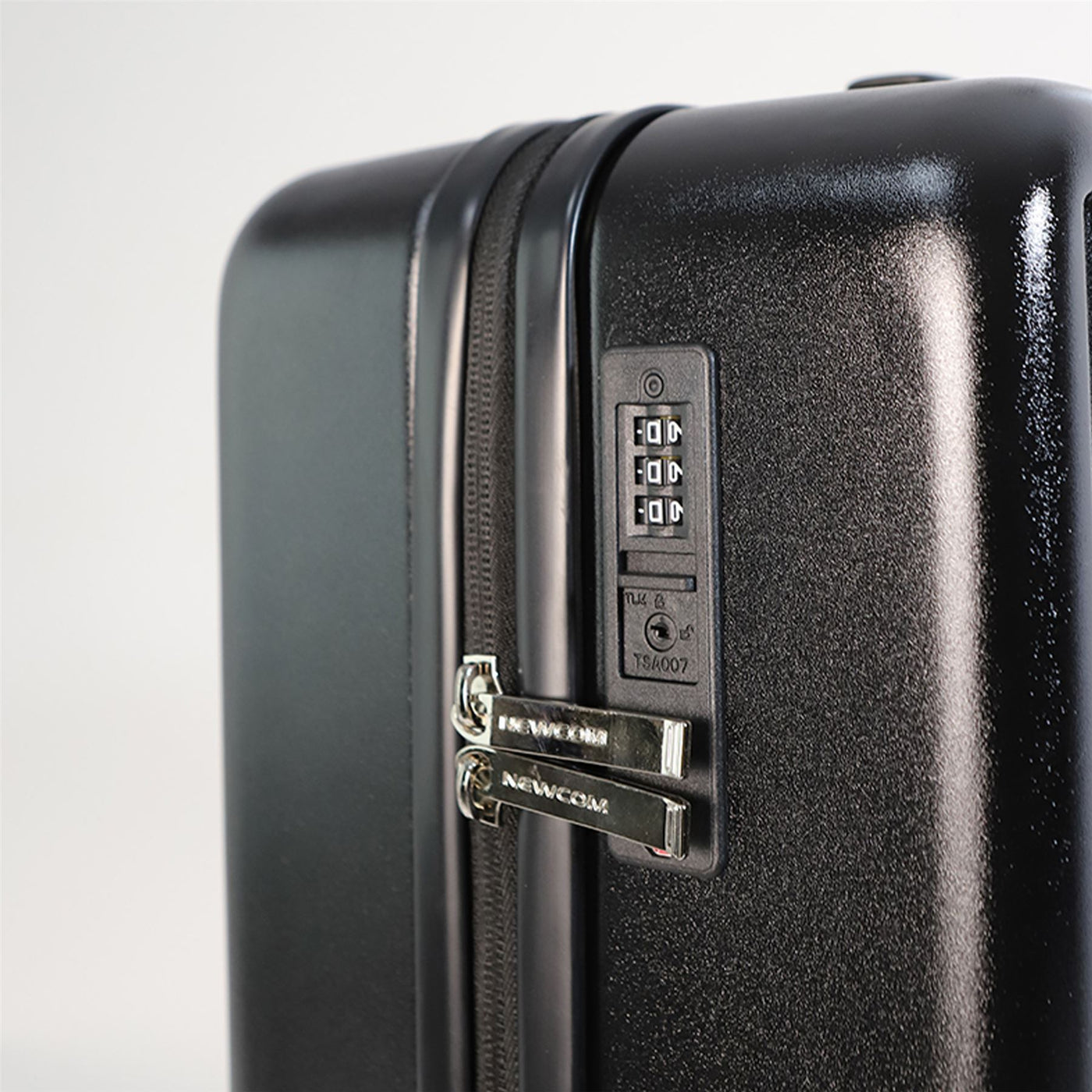 Hard Shell Cabin 44 x 22 x 38 cm TSA Secure Luggage Suitcase Suitable for Easyjet, Ryanair