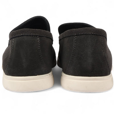 Men’s Durable Slip-On Loafers with Cushioned Insole