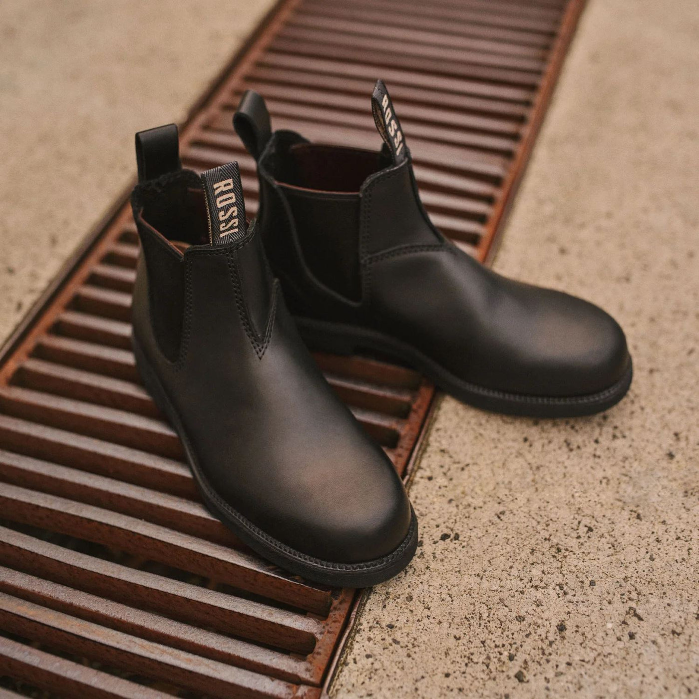 Rossi 607 Booma Black Leather Chelsea Boots